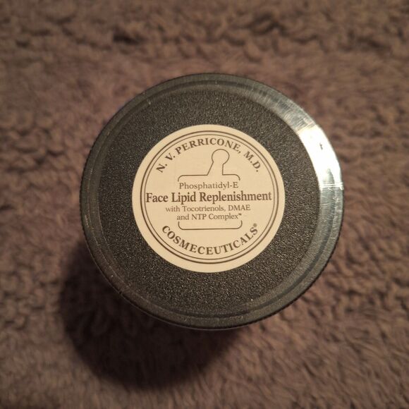 N.V. Perricone, M.D. Face Lipid Replenishment 2fl Oz. With Toctriends, DMAE,NTP - Picture 2 of 6